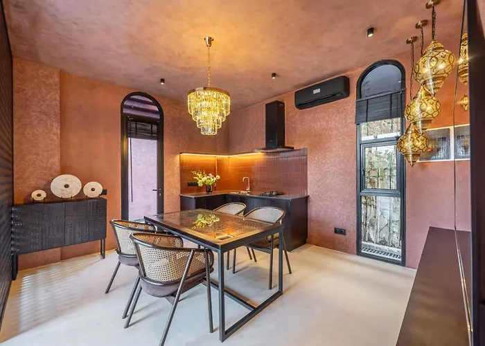 Fengshui - Designer With Private Pool * Jimbaran (Bali)