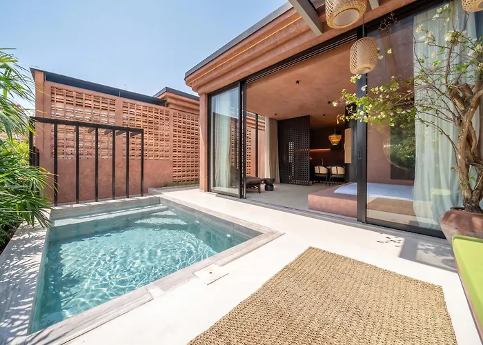Fengshui - Designer With Private Pool